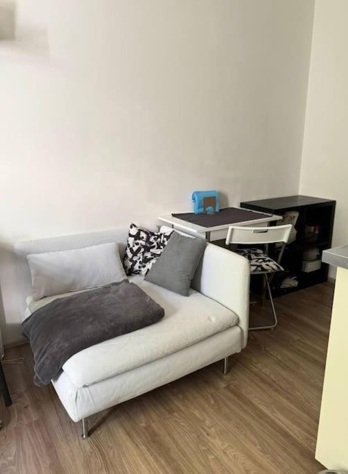 Appartement Cozy Karlin à Prague Extérieur photo
